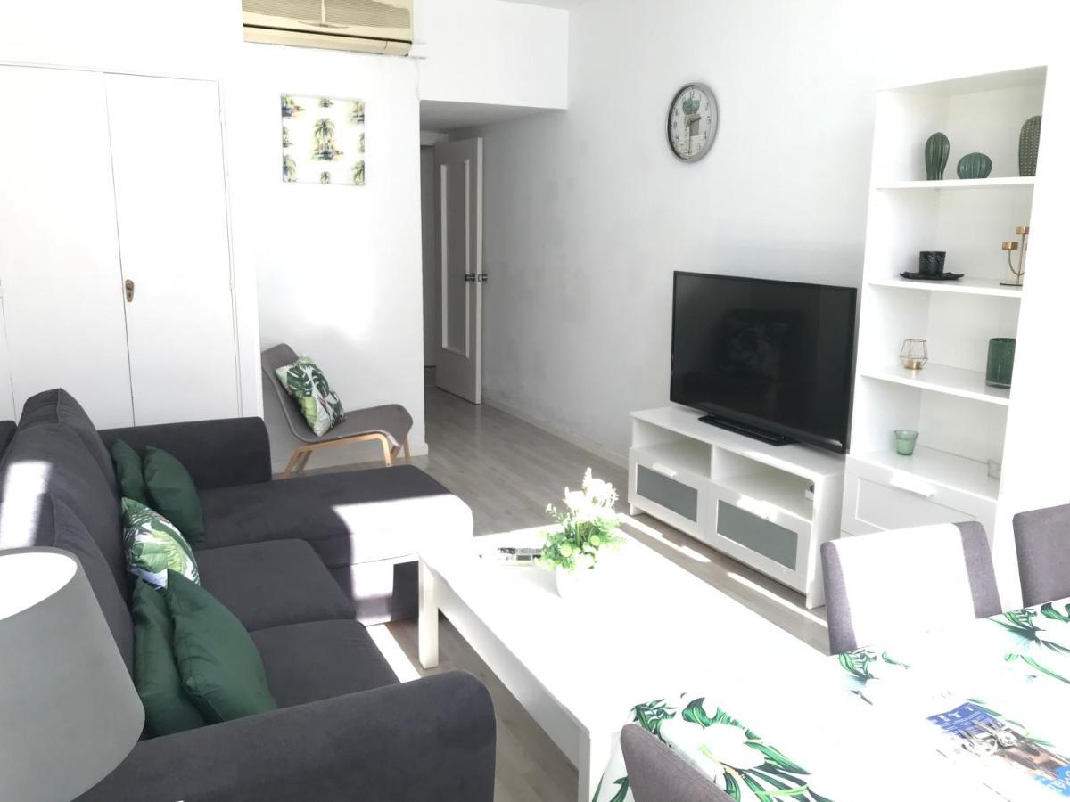 Apartamento Con Encanto 'Larios Luxy' Apartment Malaga Exterior photo